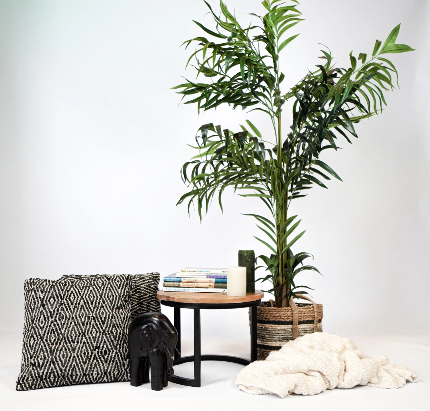 Rent your Styling package basic at Keypro! Rent a Styling package basic? Rent at KeyPro furniture rental!