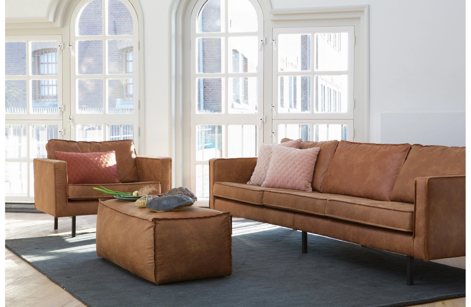 Sessel Rodeo (Cognac) mieten? Mieten Sie bei KeyPro Möbelverleih!