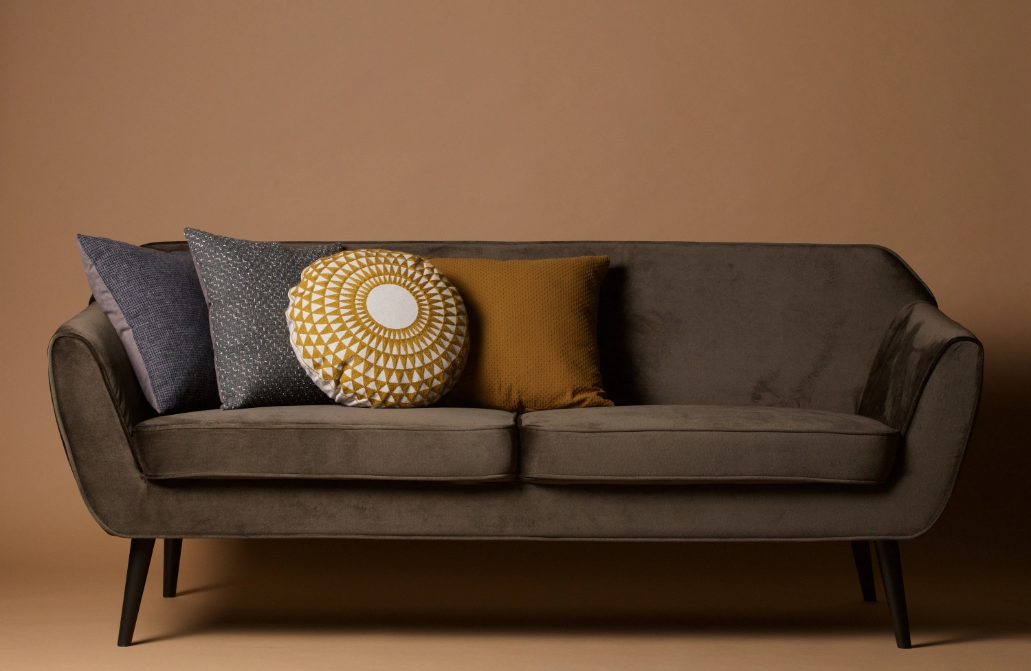 Rent a Sofa Rocco velvet (warm green)? Rent at KeyPro furniture rental!