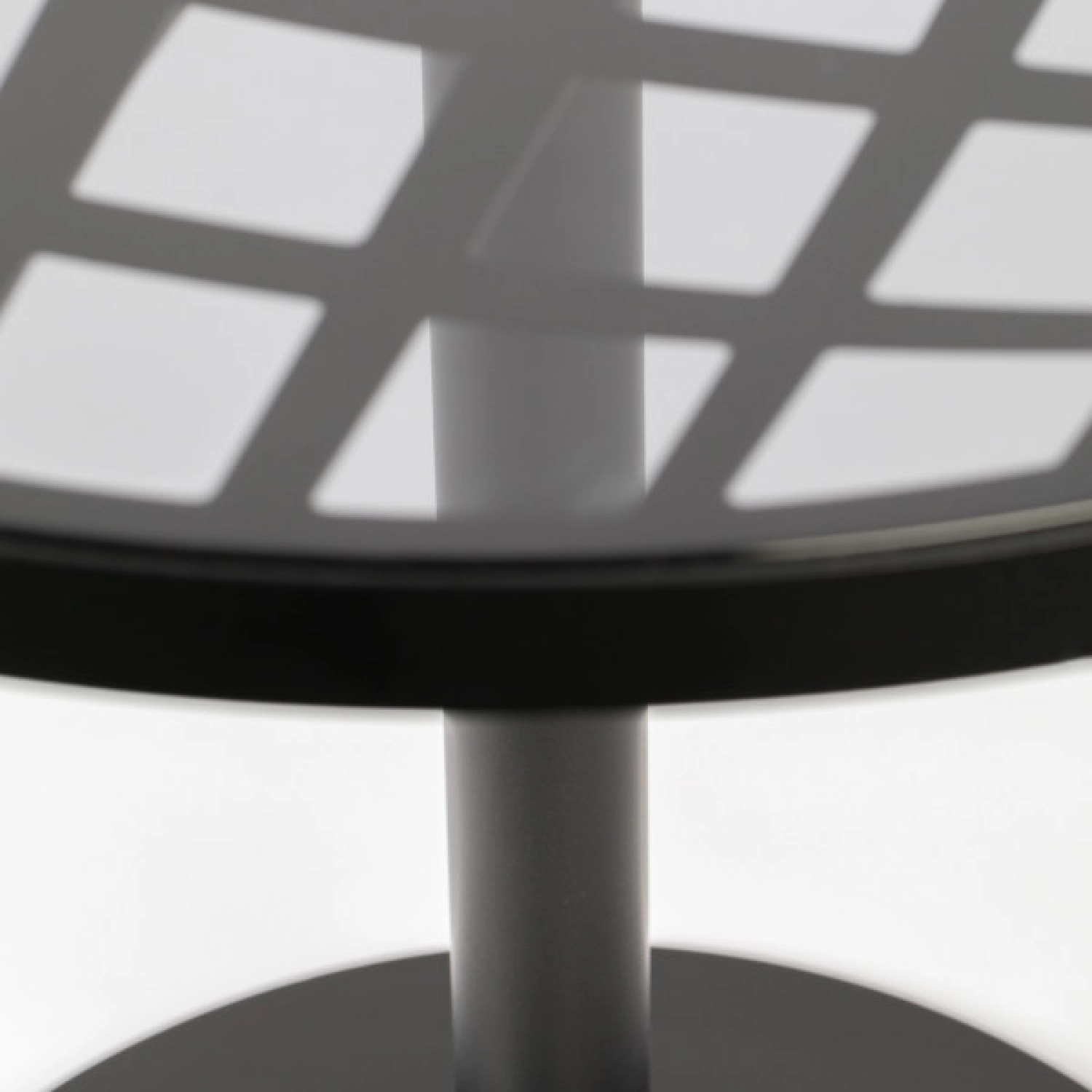 Bistrotisch Albert (schwarz) mieten? Mieten Sie bei KeyPro Möbelverleih!