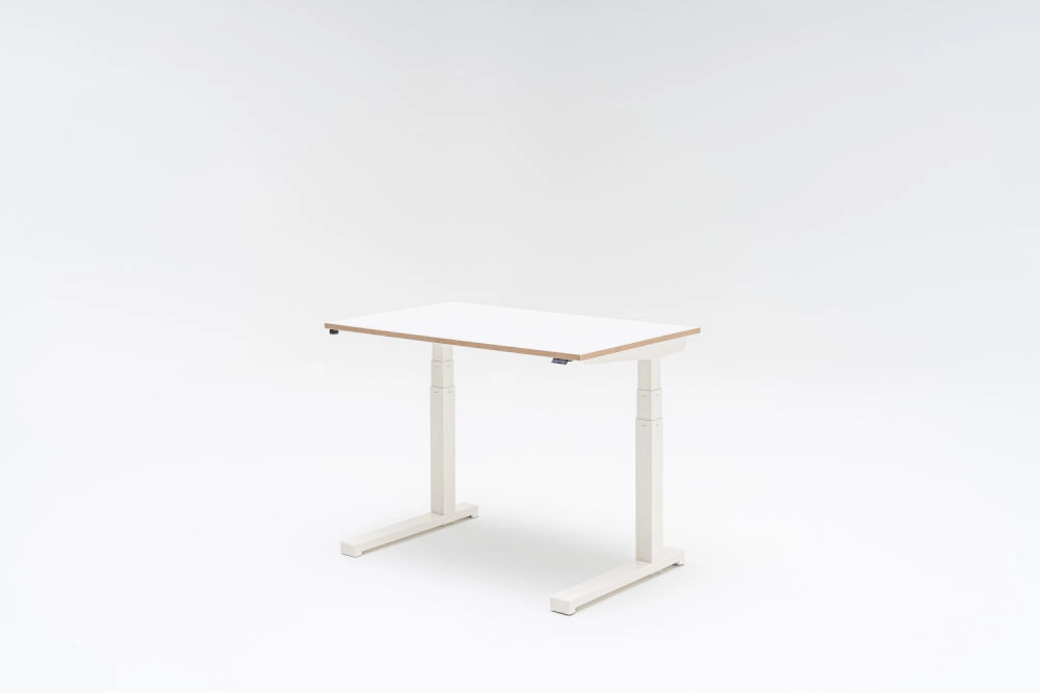 Rent a Desk Compact drive 1000x600 cm (white)? Rent at KeyPro furniture rental!