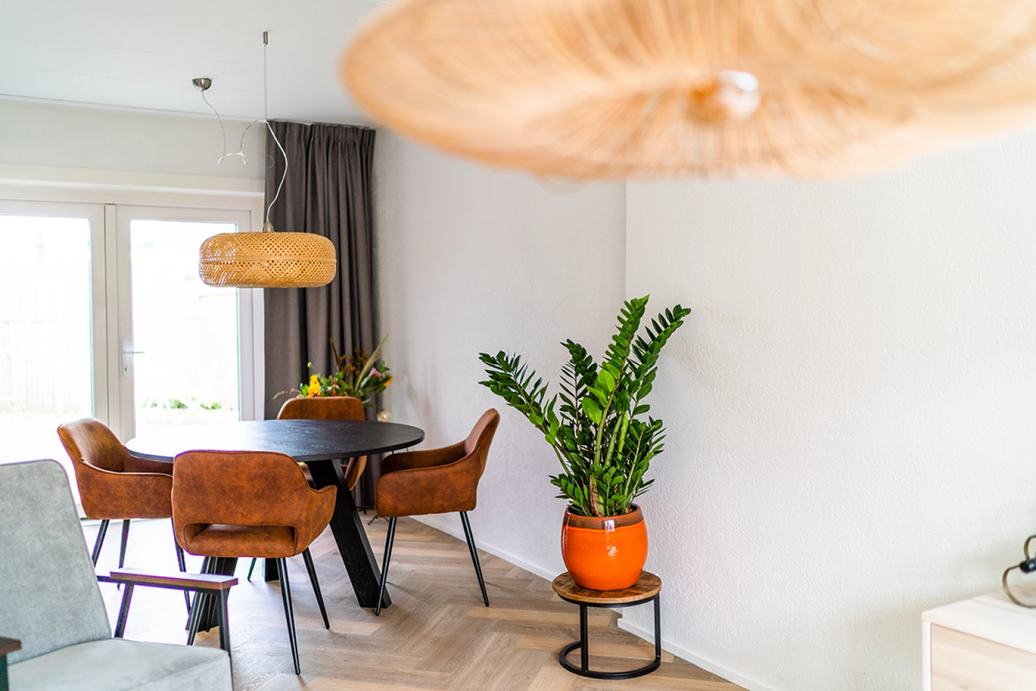 Mieten Sie Ihr Esszimmer-Paket Jive bei Keypro! Esszimmer-Paket Jive mieten? Mieten Sie bei KeyPro Möbelverleih!