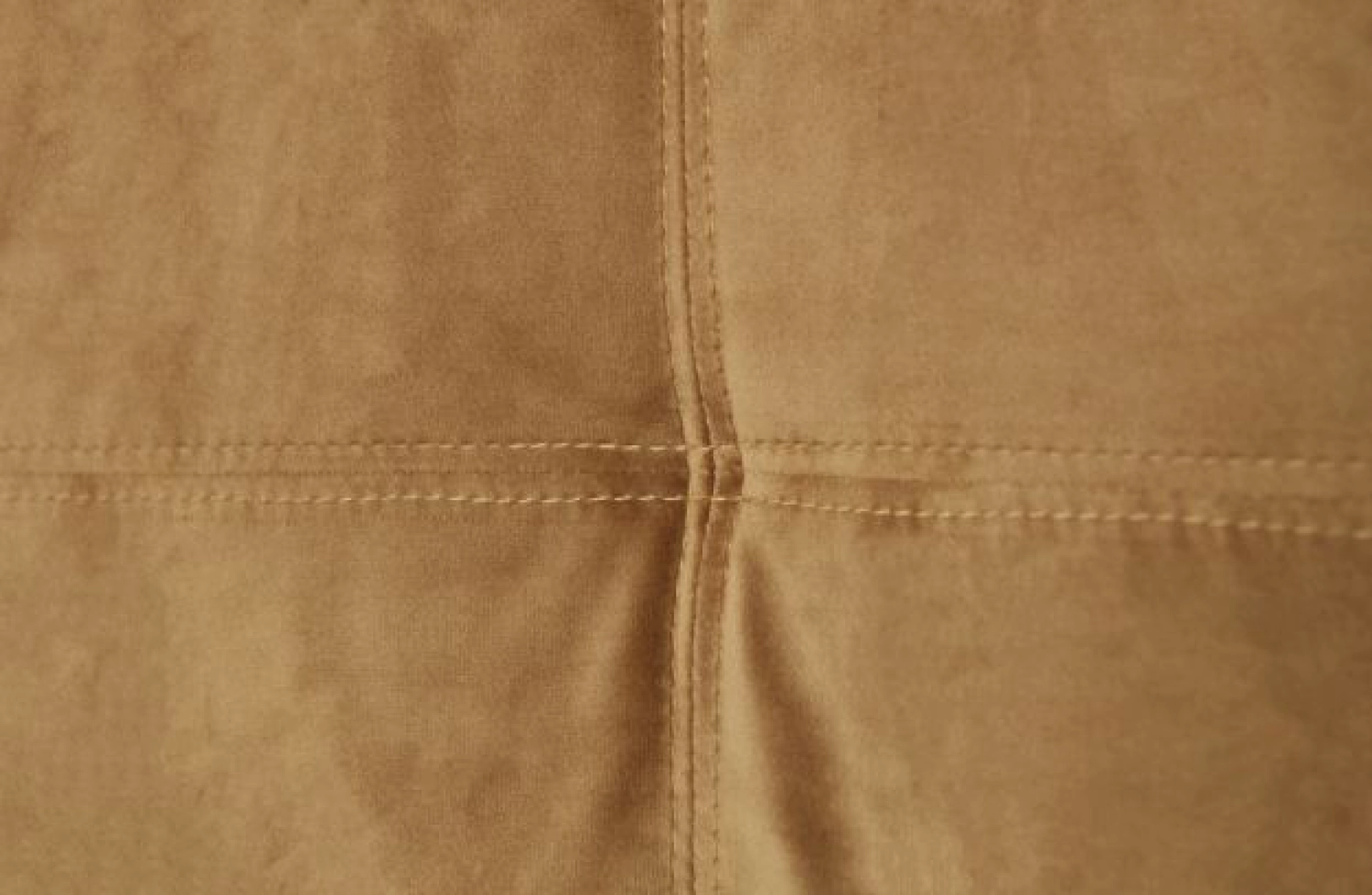 Stuhl Kaat velvet (karamel) mieten? Mieten Sie bei KeyPro Möbelverleih!