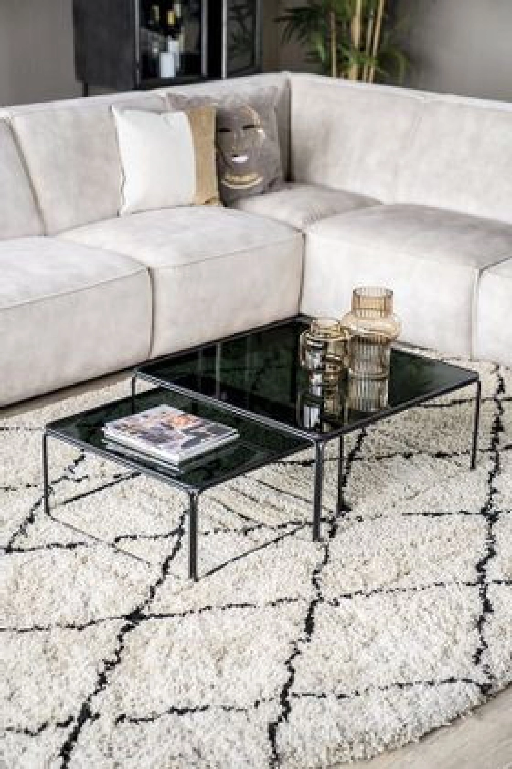 Rent a Rug Rox (white)? Rent at KeyPro furniture rental!