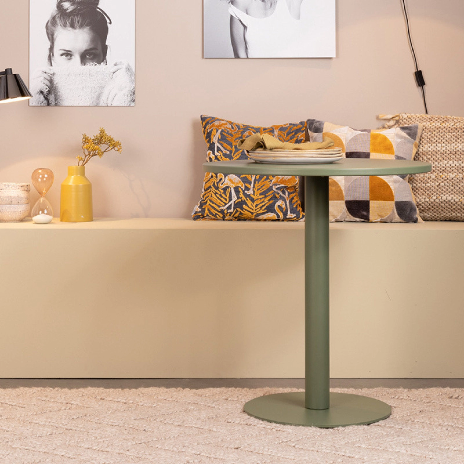 Rent a Bistro table Metsu (green)? Rent at KeyPro furniture rental!
