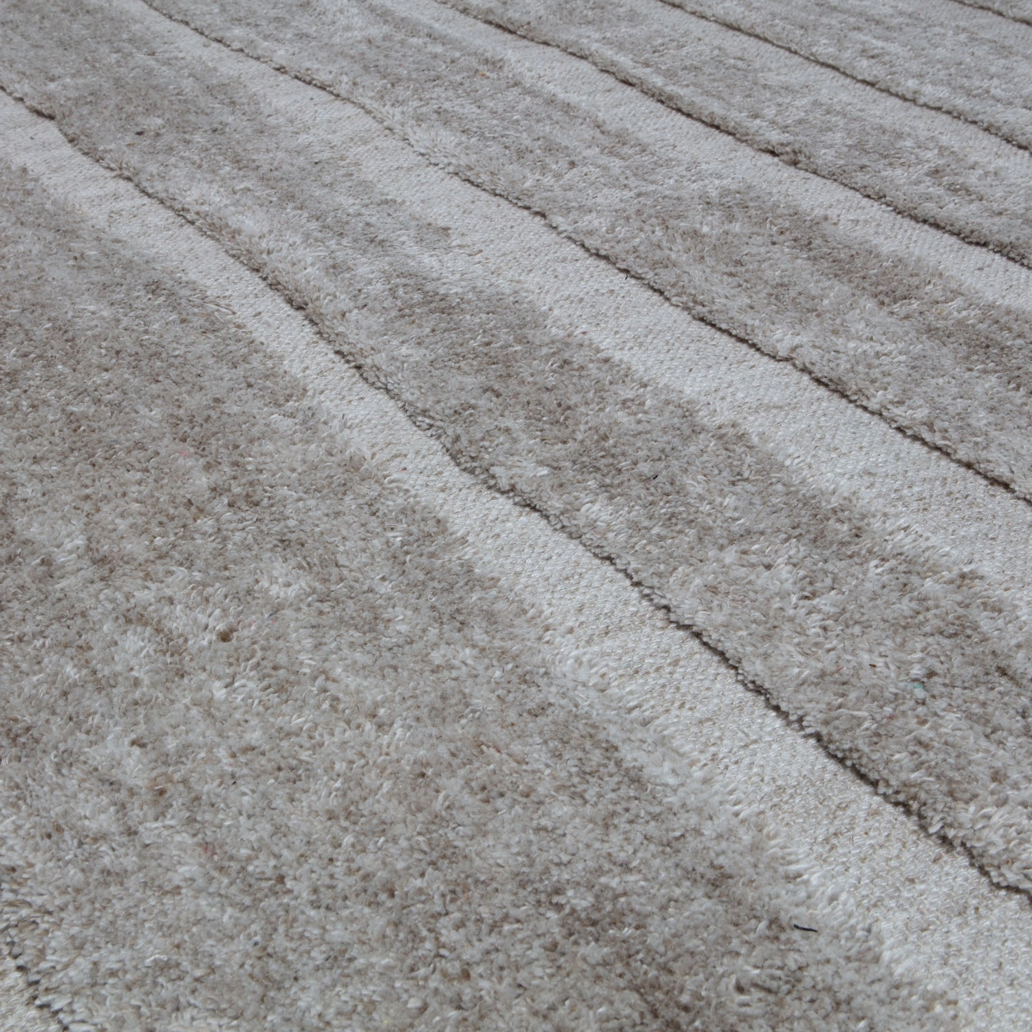 Rent a Rug Inure (army)? Rent at KeyPro furniture rental!